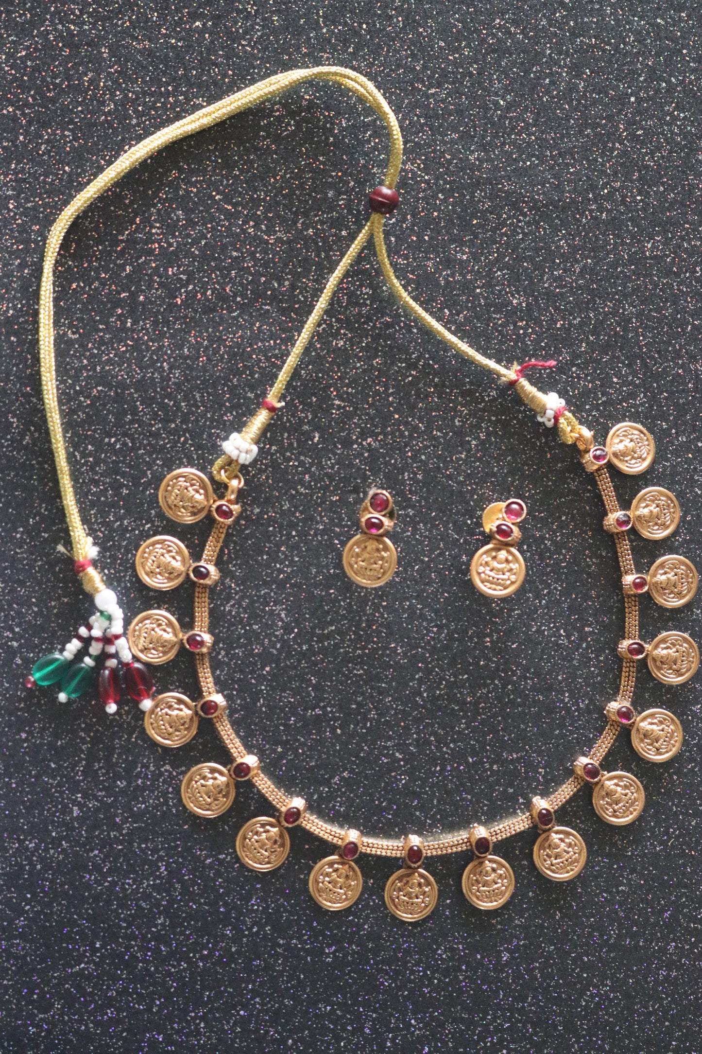 Lakshmi Coin Cascade Set – Gold Necklace & Earrings (Ruby)