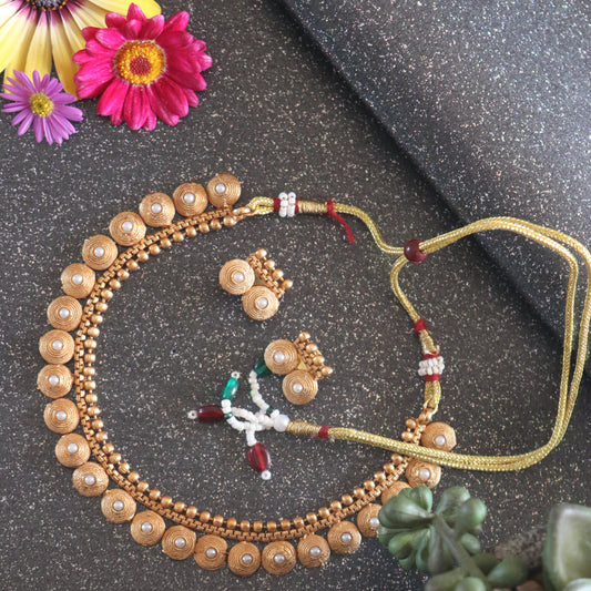Radiant Heritage Necklace with White Pearls & Earring Set